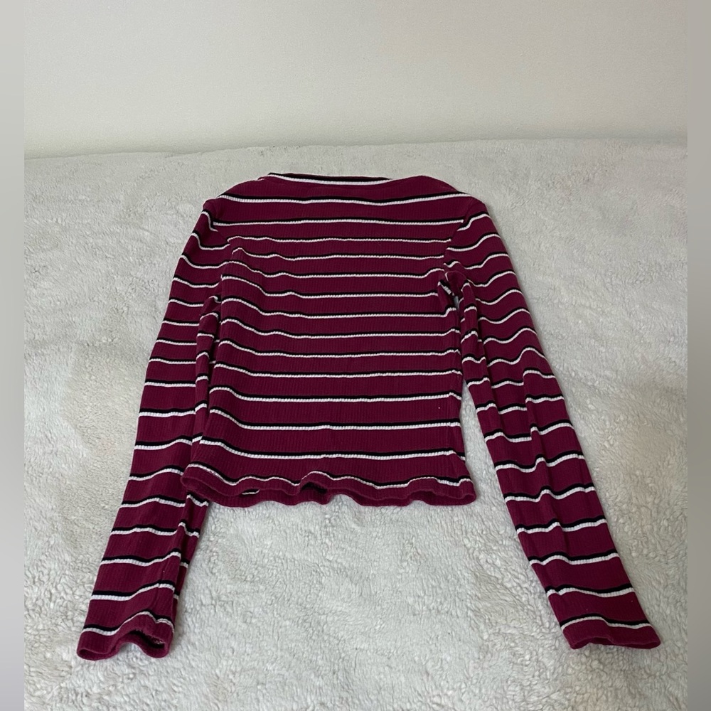 H&M Basic T-shirt - Picture 2 of 4